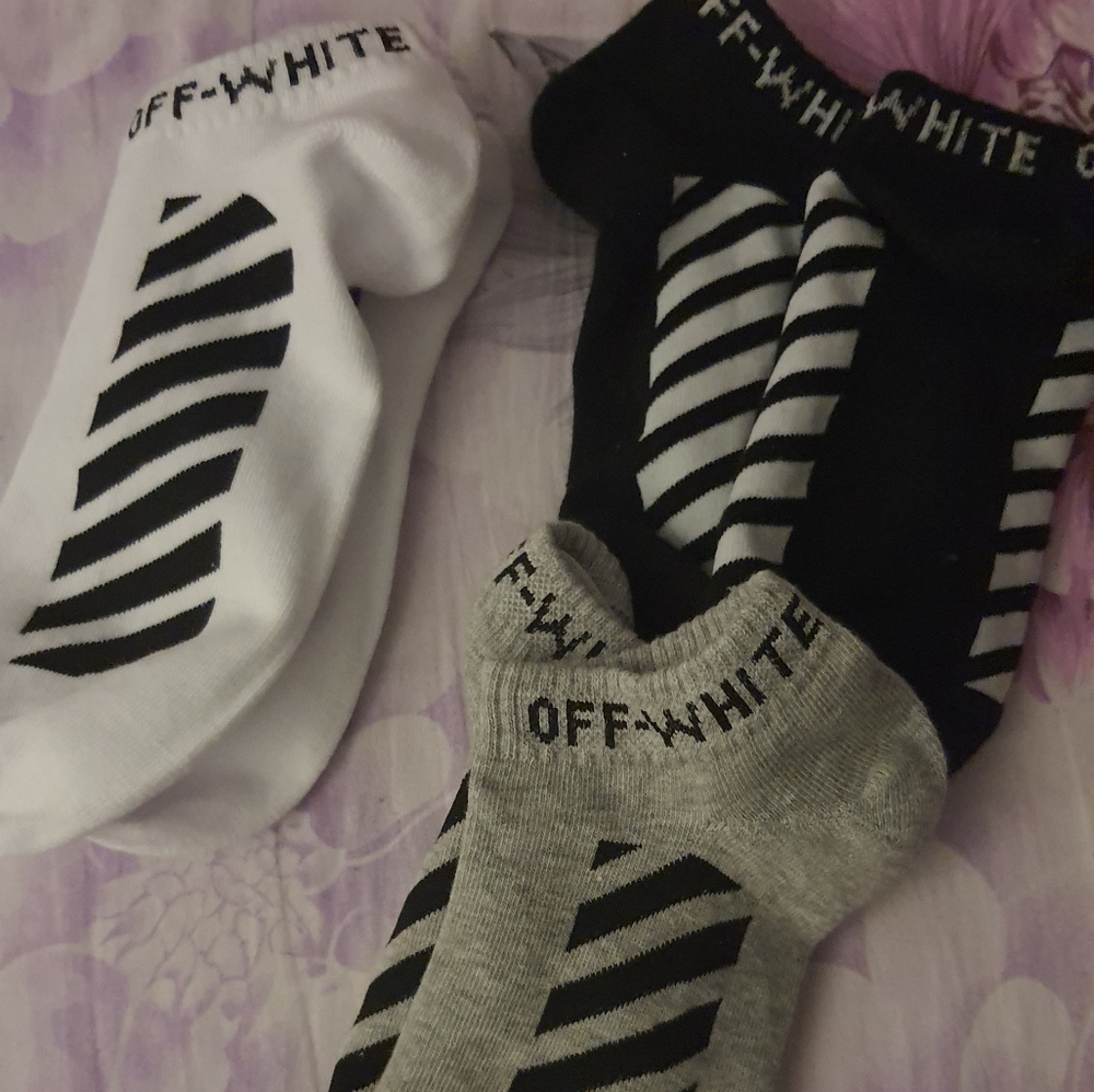 Off white sock